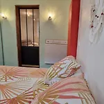 Appartement Townhouse With 50 M2 Garden Near Lille Please Note One Bedroom And A Sofa Bed *