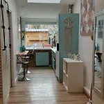 Townhouse With 50 M2 Garden Near Lille Please Note One Bedroom And A Sofa Bed Appartement La Madeleine (Nord)