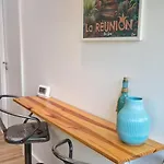 Townhouse With 50 M2 Garden Near Lille Please Note One Bedroom And A Sofa Bed Appartement