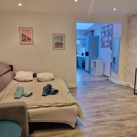 Townhouse With 50 M2 Garden Near Lille Please Note One Bedroom And A Sofa Bed Apartment