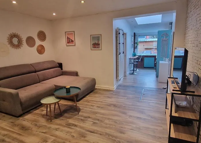 Townhouse With 50 M2 Garden Near Lille Please Note One Bedroom And A Sofa Bed